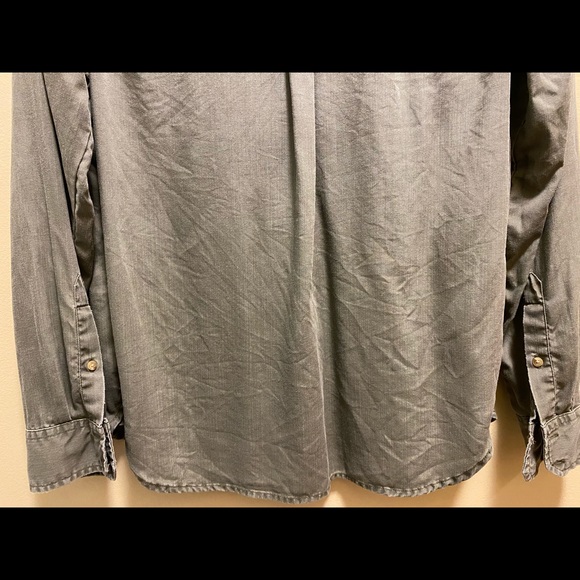 AMERICAN EAGLE KHAKI GREEN SHIRT - Picture 8 of 8